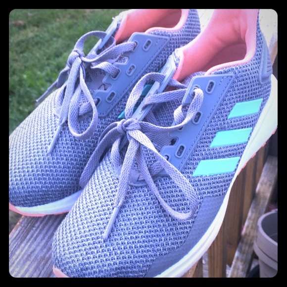 girls adidas tennis shoes